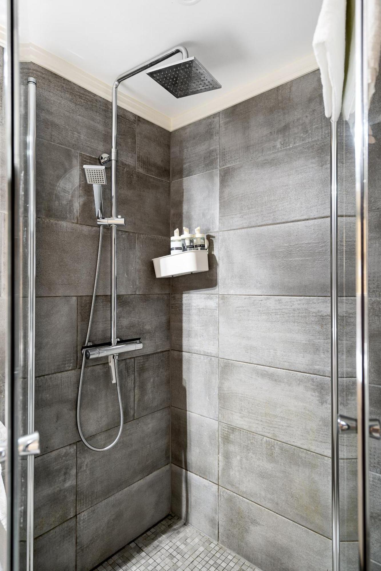 Solsiden Modern Stay: King Beds, Private Entry Trondheim Exteriör bild