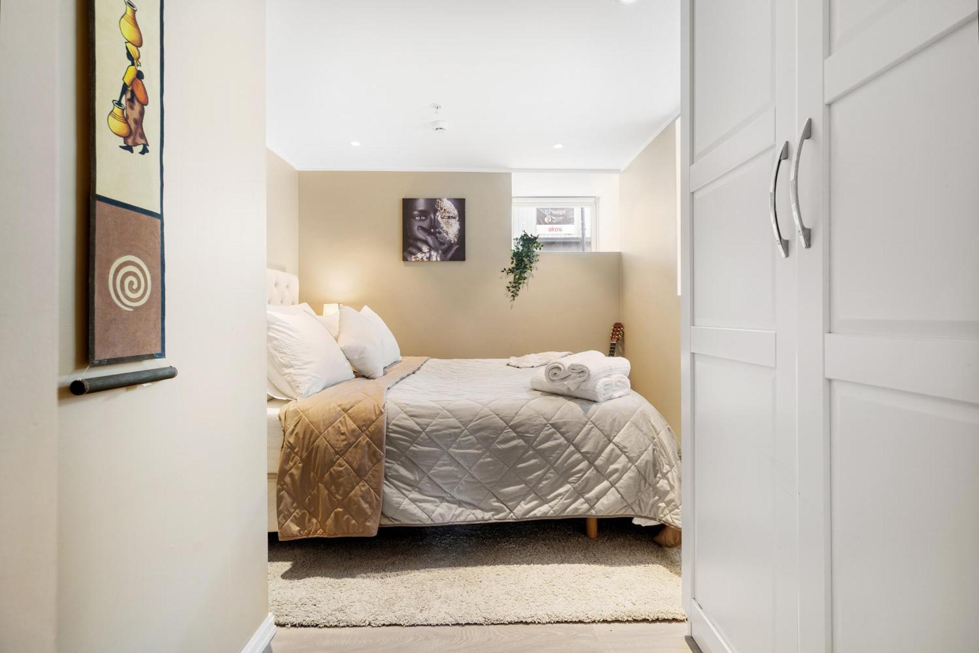 Solsiden Modern Stay: King Beds, Private Entry Trondheim Exteriör bild
