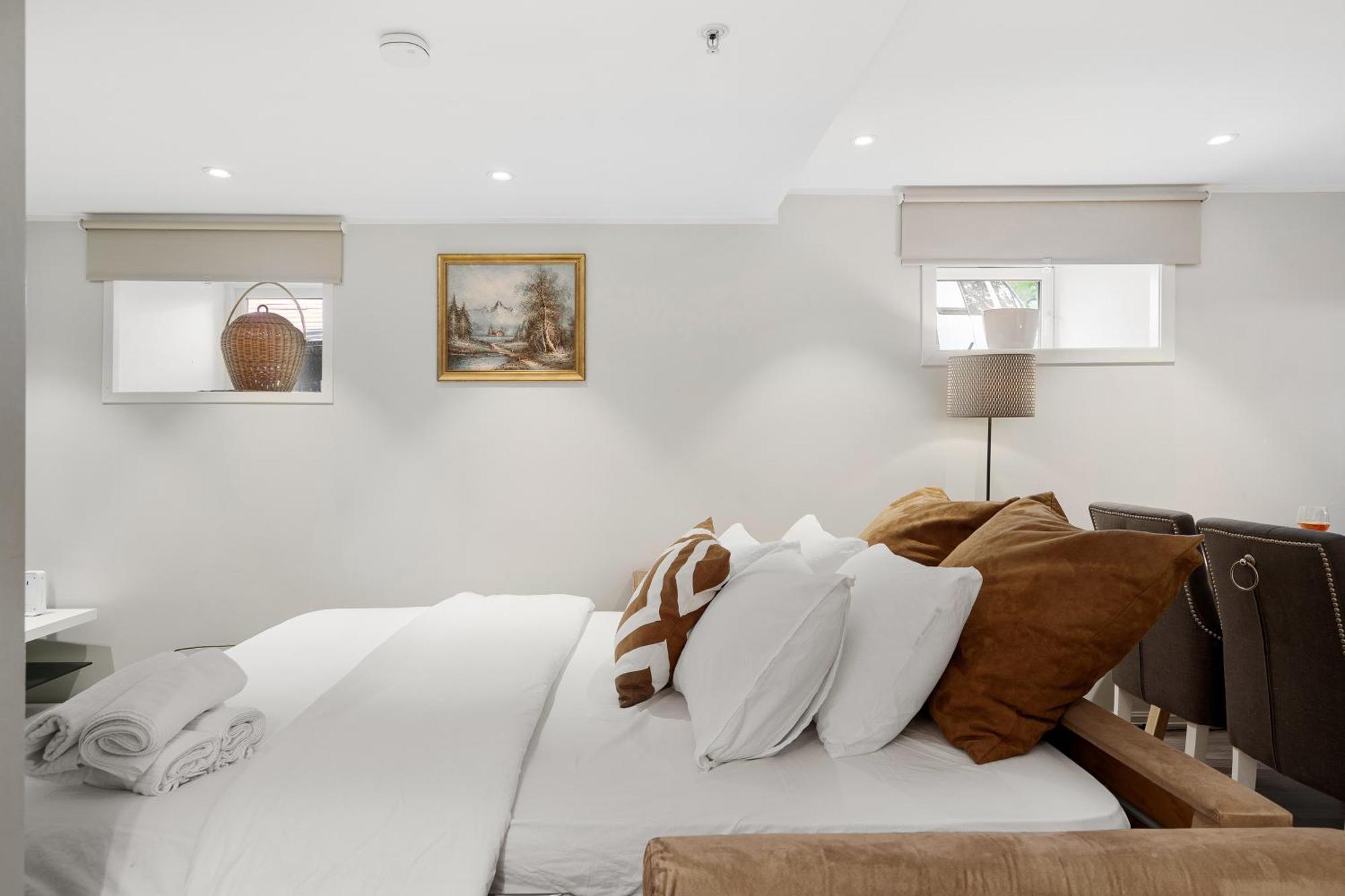 Solsiden Modern Stay: King Beds, Private Entry Trondheim Exteriör bild